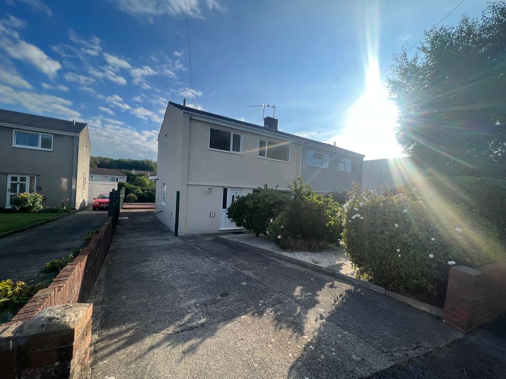 Property photo 1 of 11 Image