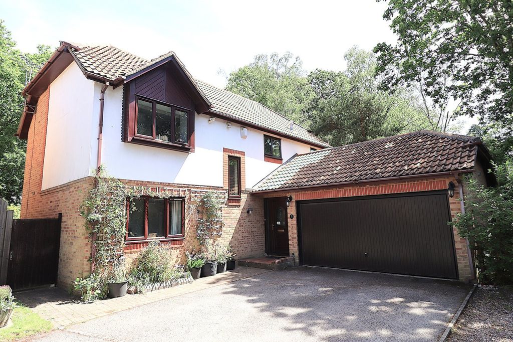 Property photo 1 of 24