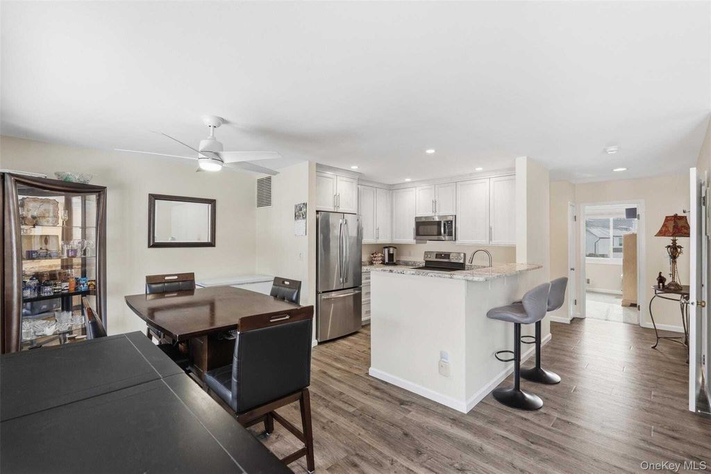 Property photo 3 of 28 <Alttext/>