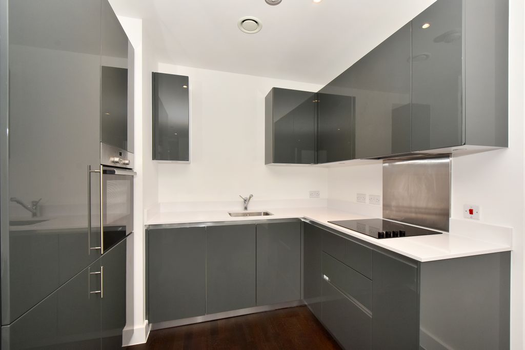 Property photo 3 of 10 Gallery