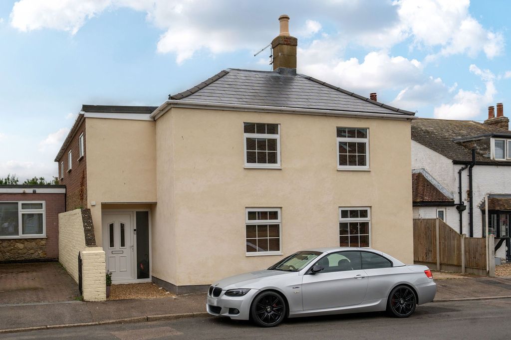 Property photo 1 of 23