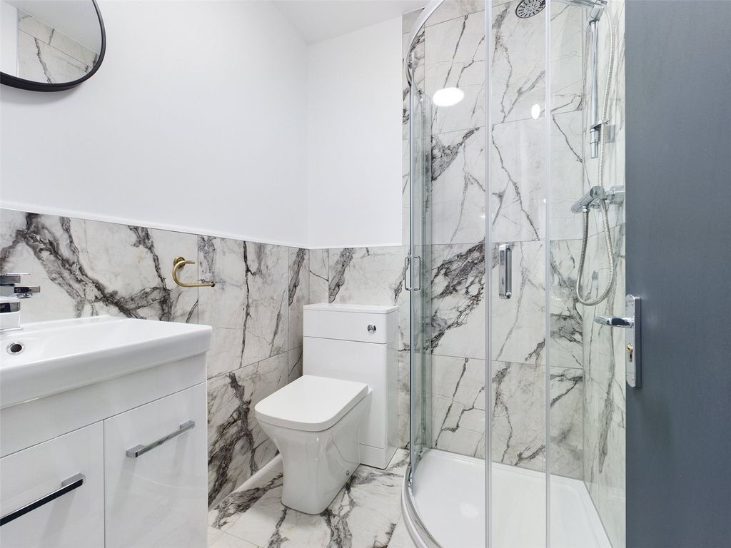 Property photo 3 of 5 Bathroom