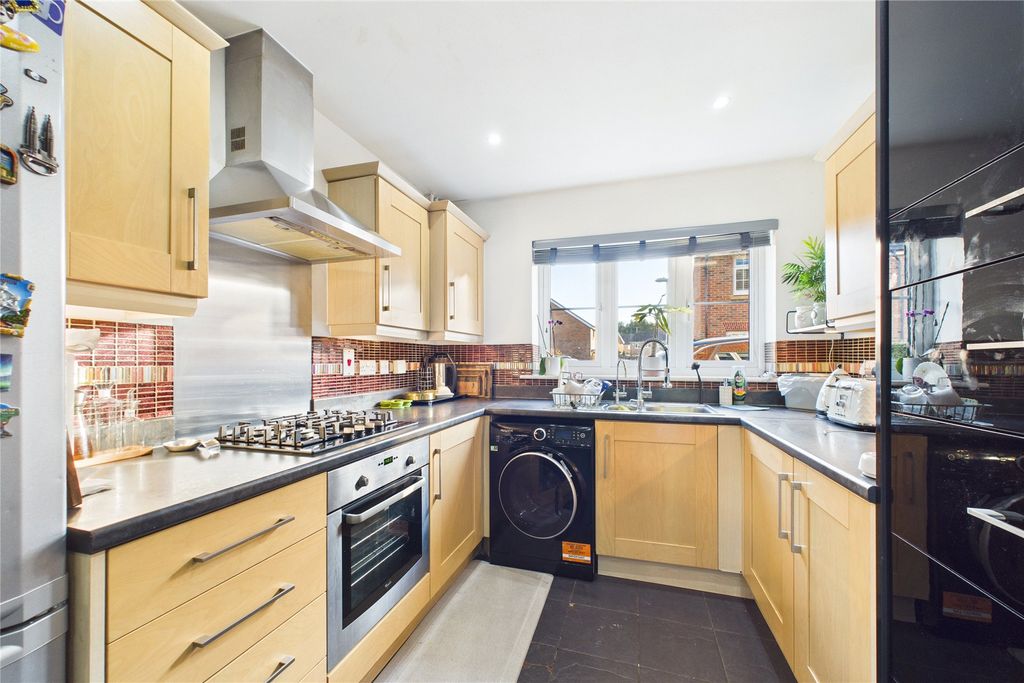 Property photo 2 of 14 Picture No. 01