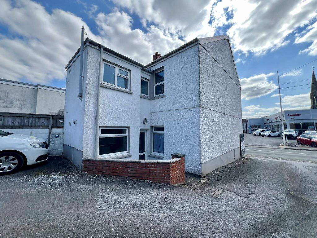 Property photo 2 of 15 Ext 2