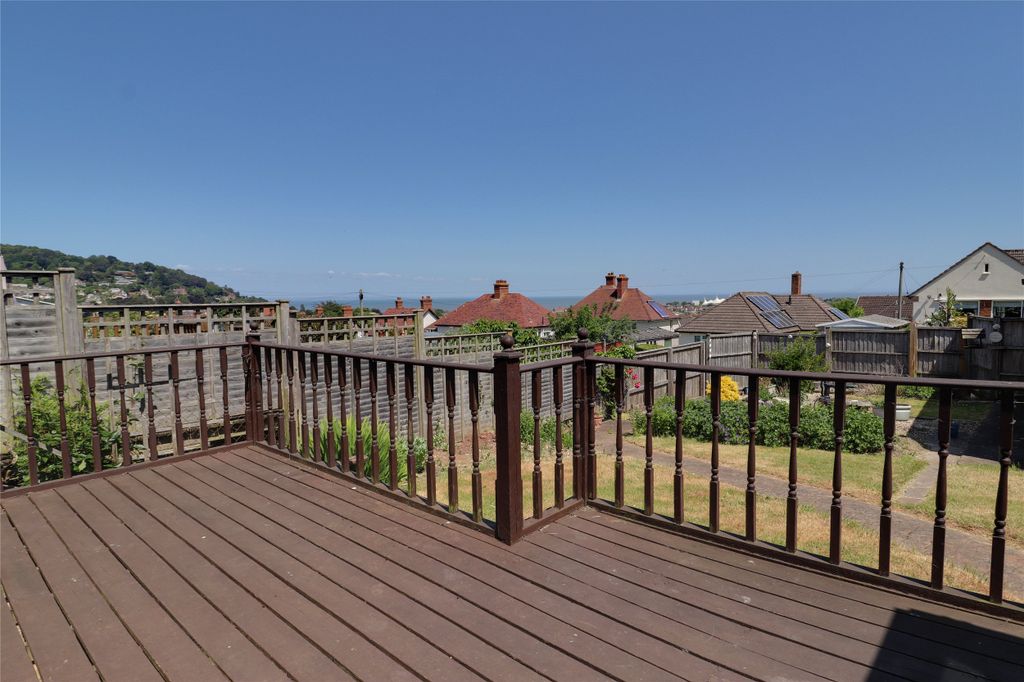 Property photo 2 of 12 2 - Picture No. 03