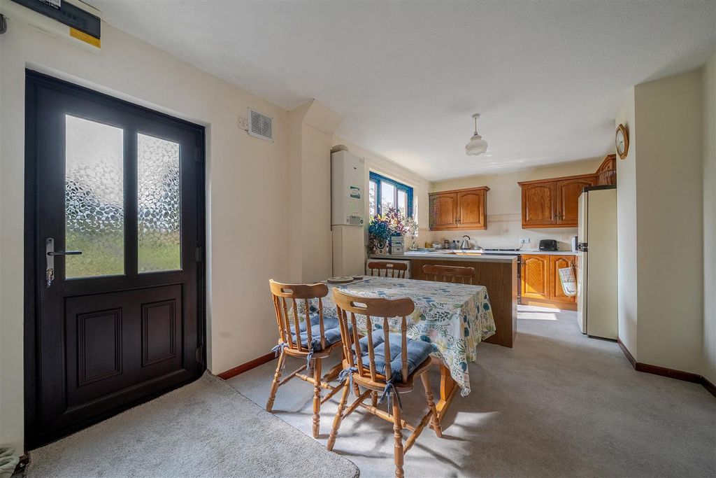 Property photo 3 of 24 1494234-10-6A5F4Aa8E42Ff.Jpg