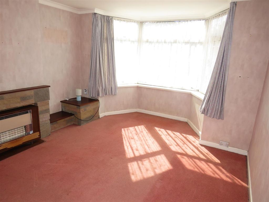 Property photo 3 of 11 Img_0692.Jpg