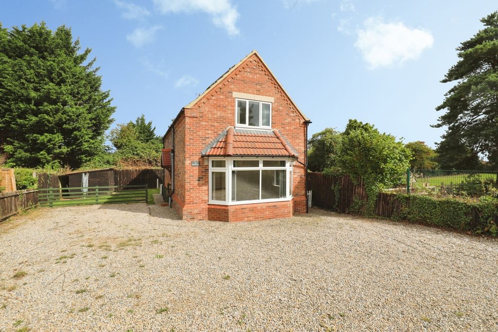 Property photo 1 of 25 Pbox-Img.Jpg