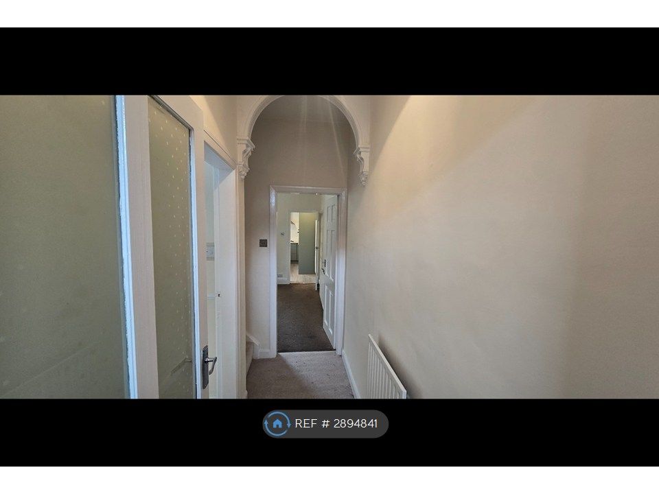 Property photo 3 of 35