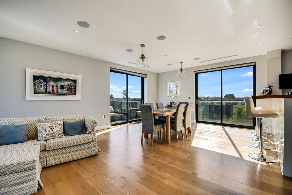 Property photo 3 of 16 Living/Dining Area