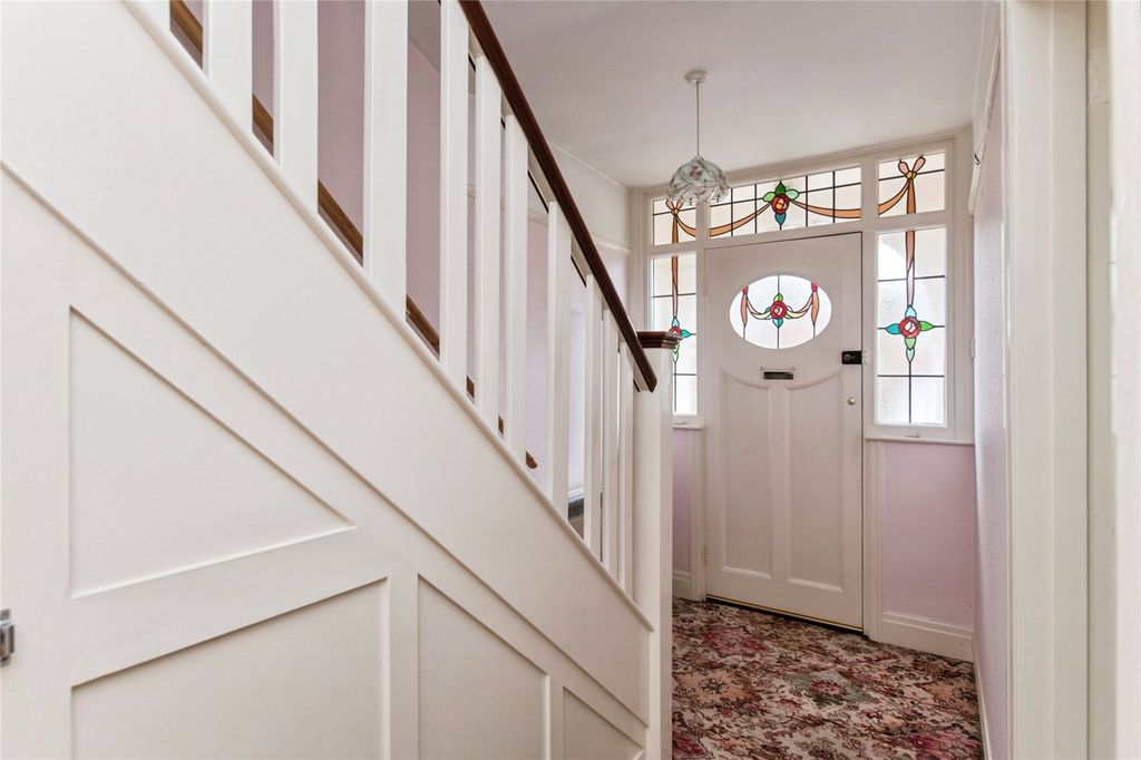 Property photo 2 of 18 Picture No. 10