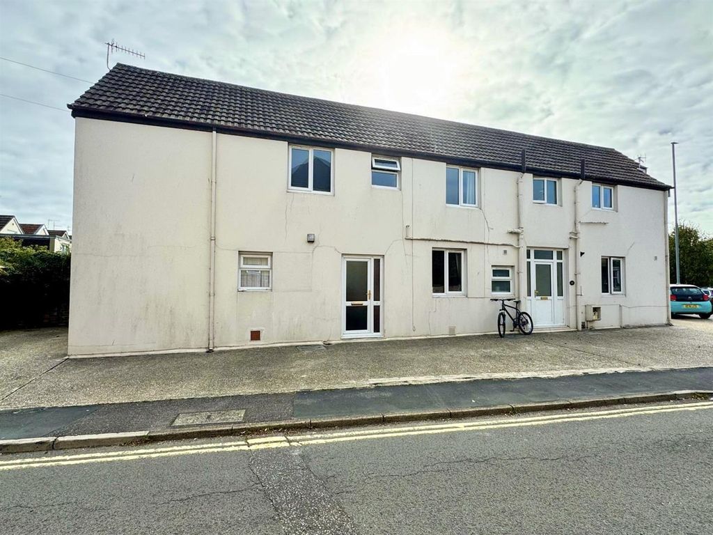 Property photo 3 of 16 3E732B8c-F07c-4Fc3-Adaf-Fa6956F335A4.Jpeg