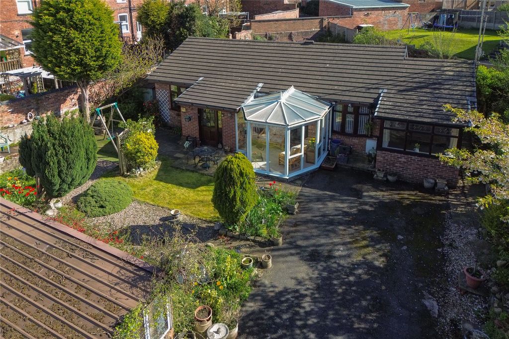 Property photo 2 of 40 Picture No. 43
