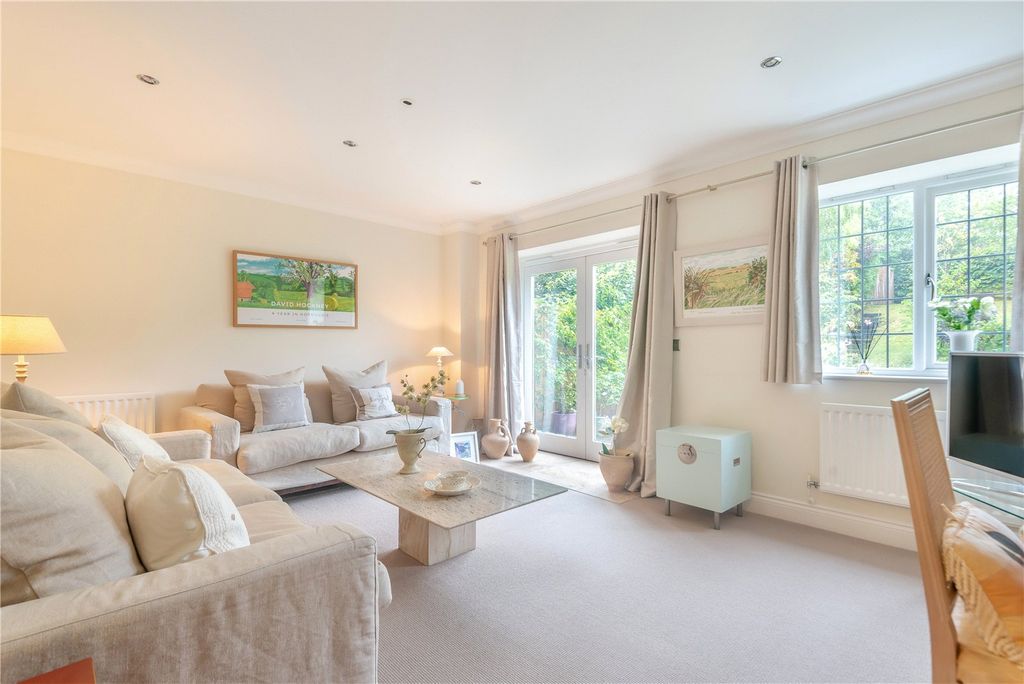 Property photo 2 of 13 French Doors