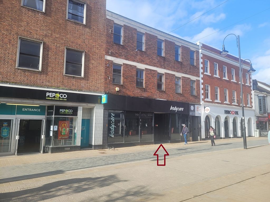 Property photo 1 of 4