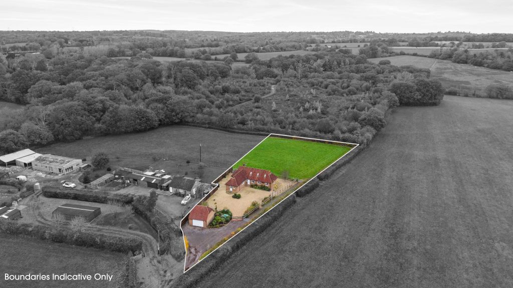 Property photo 3 of 23 New Barn Farm Aerials Less Than 3Mb-10.Jpg