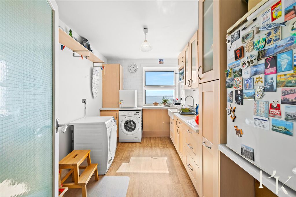 Additional image 8 of 4 bed flat for saleKings Esplanade, Hove BN3