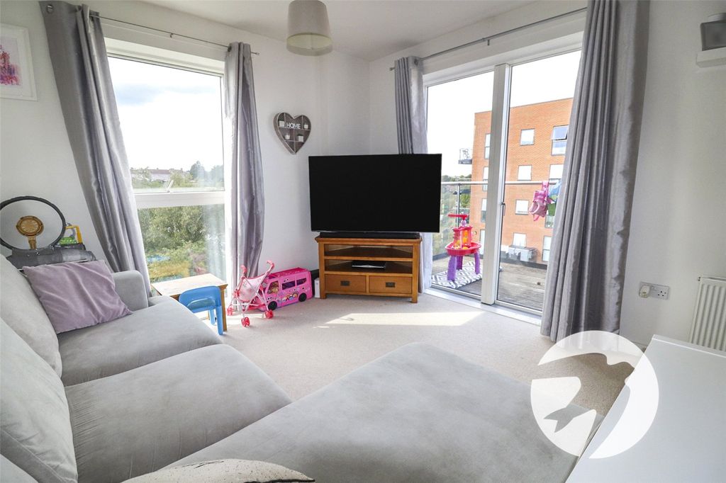 Property photo 2 of 14 Picture No. 06