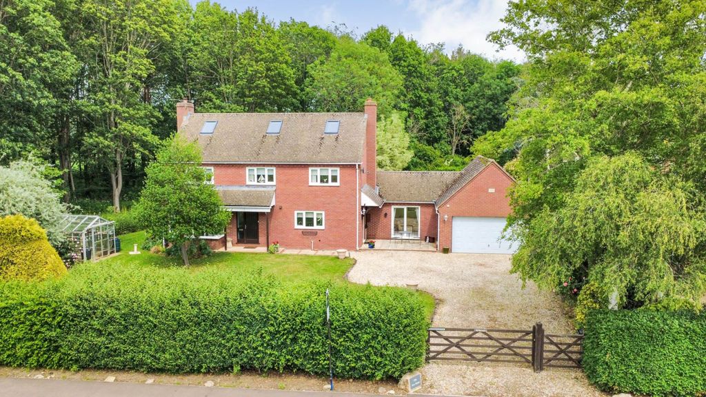 Property photo 1 of 29