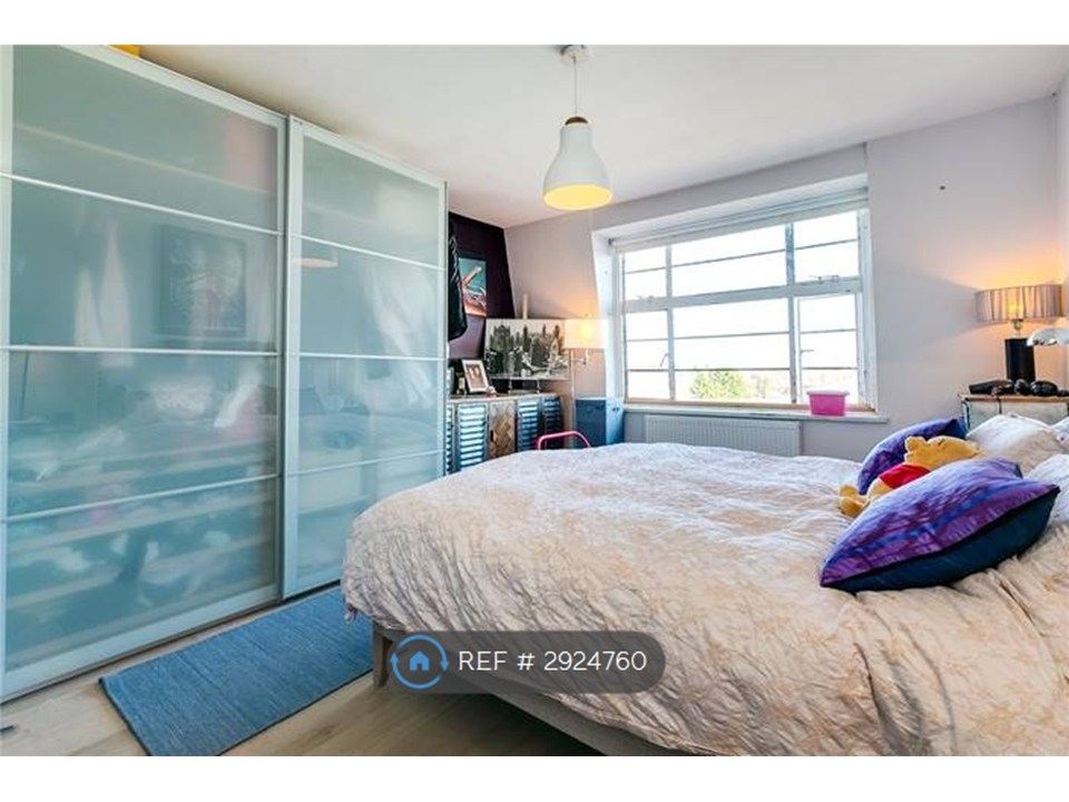 Property photo 2 of 4