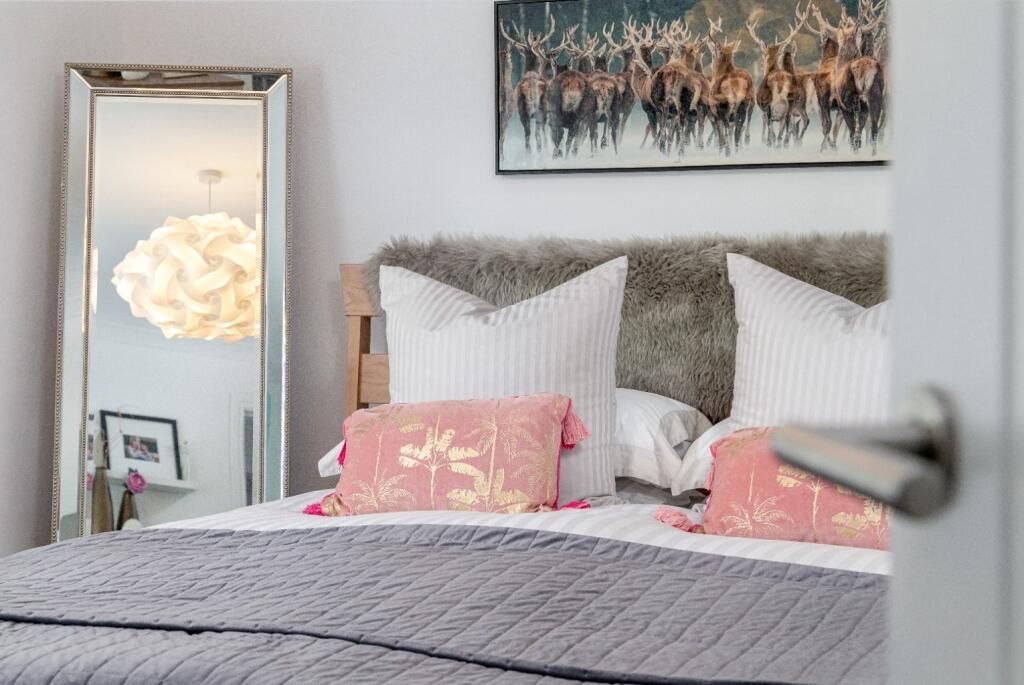 Property photo 3 of 3