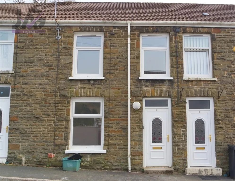 Property photo 1 of 9 Brfer1