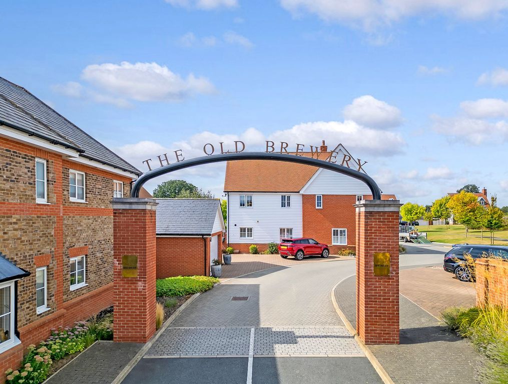 Property photo 3 of 13