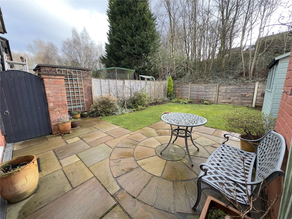 Property photo 2 of 24 Picture No. 26