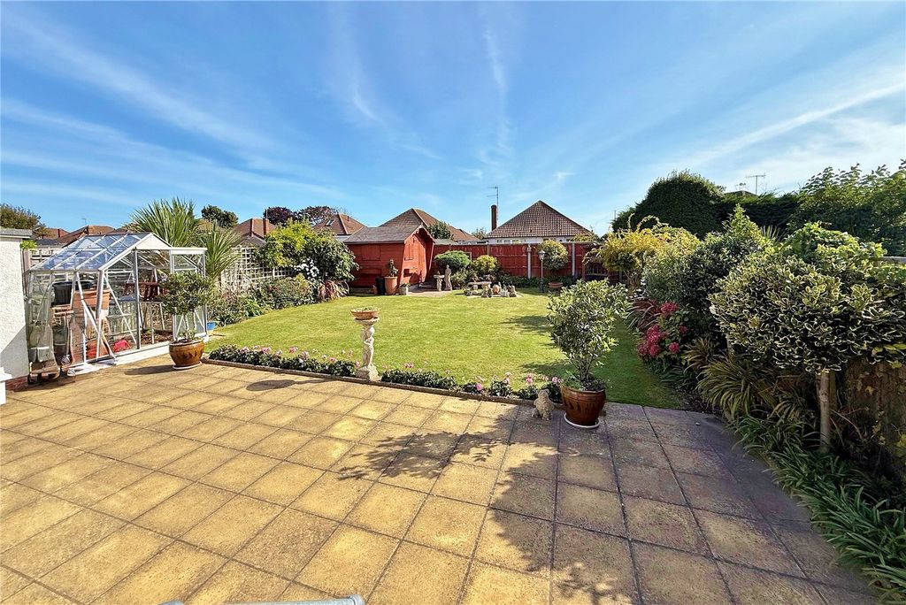 Property photo 3 of 17 Picture No. 22
