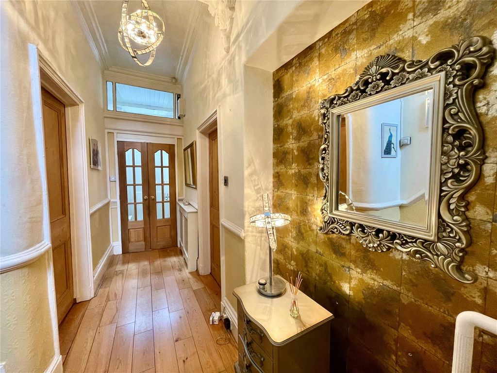 Property photo 2 of 24 Hallway