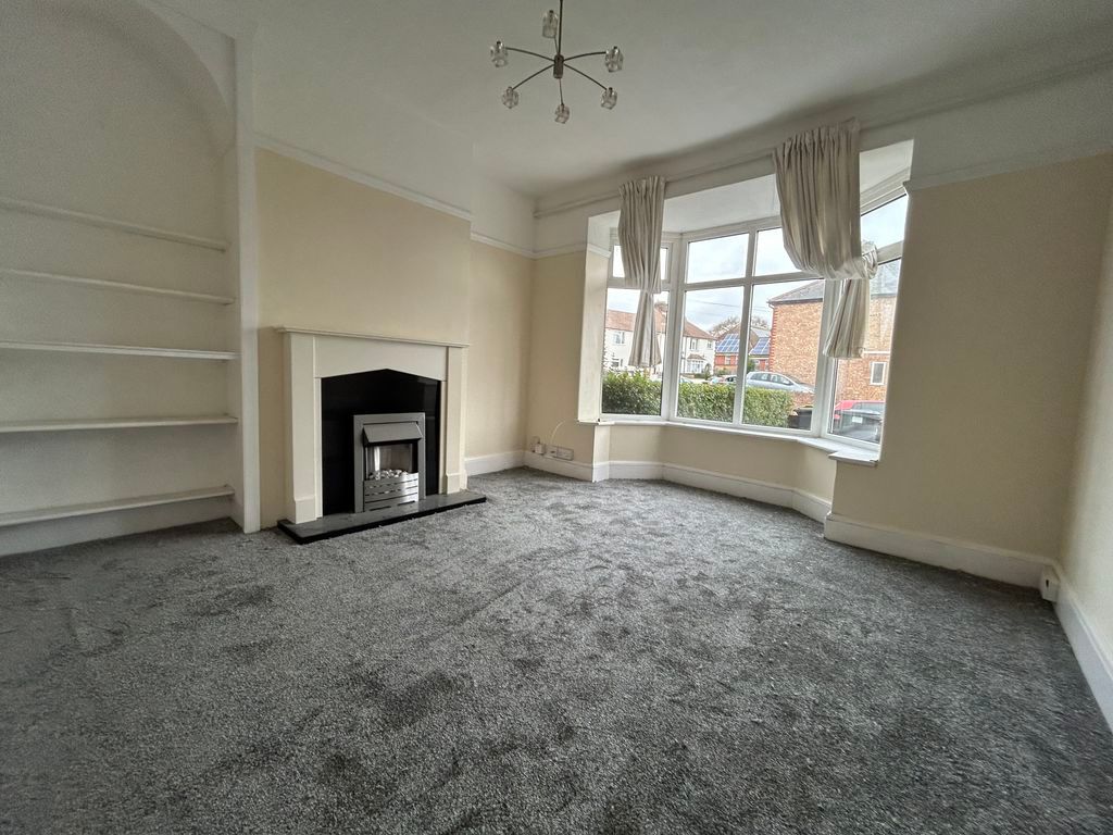 Property photo 2 of 13 Photo 8