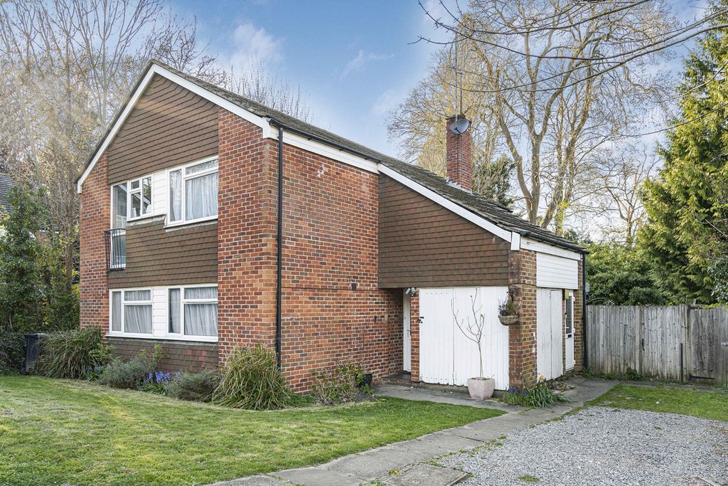 Property photo 1 of 15