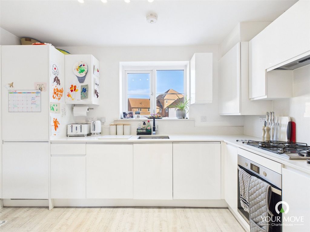 Property photo 3 of 12 Picture No. 05