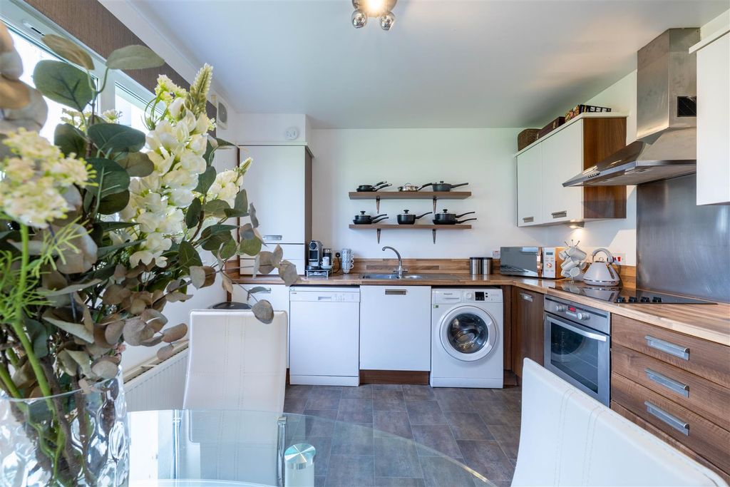 Property photo 2 of 17 62 Monart Road, Perth-31.Jpg