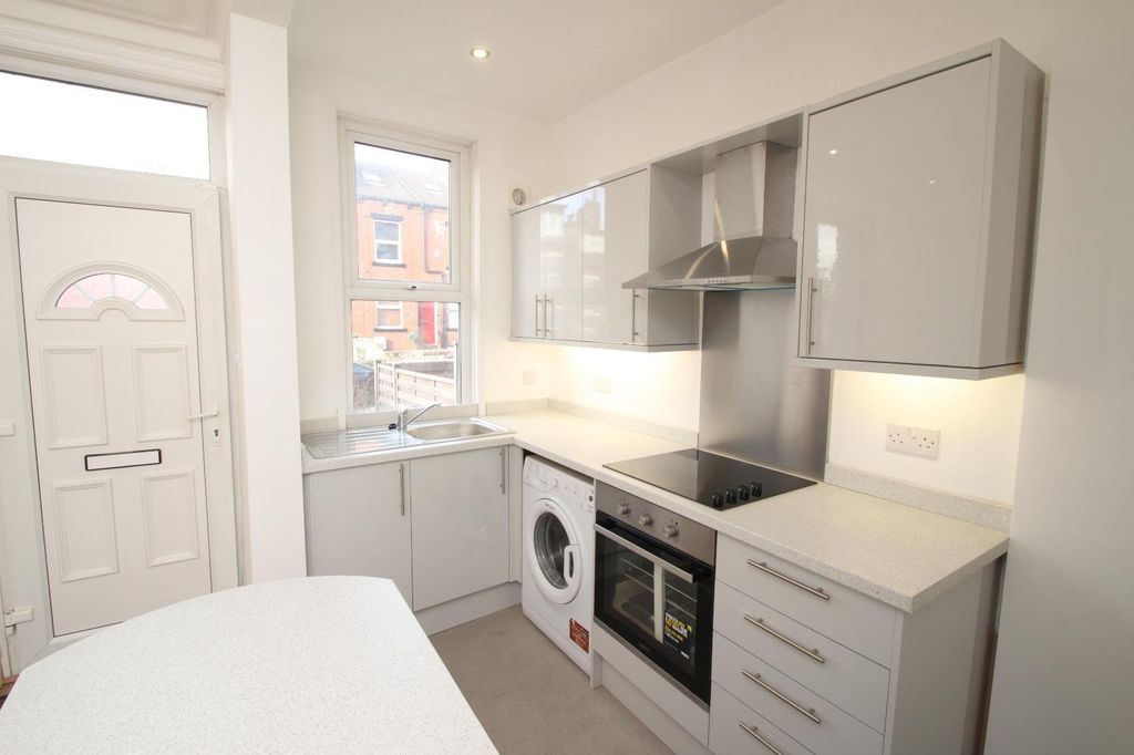 Property photo 3 of 8 Picture No. 07