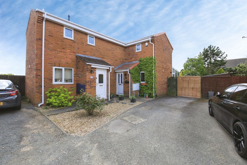 Property photo 2 of 18