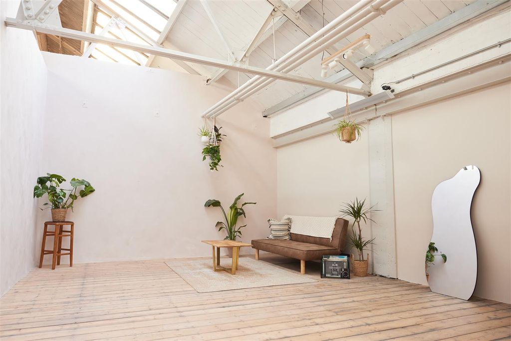 Property photo 1 of 11 Image006.Jpg