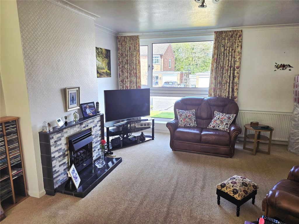 Property photo 3 of 16 Picture No. 04