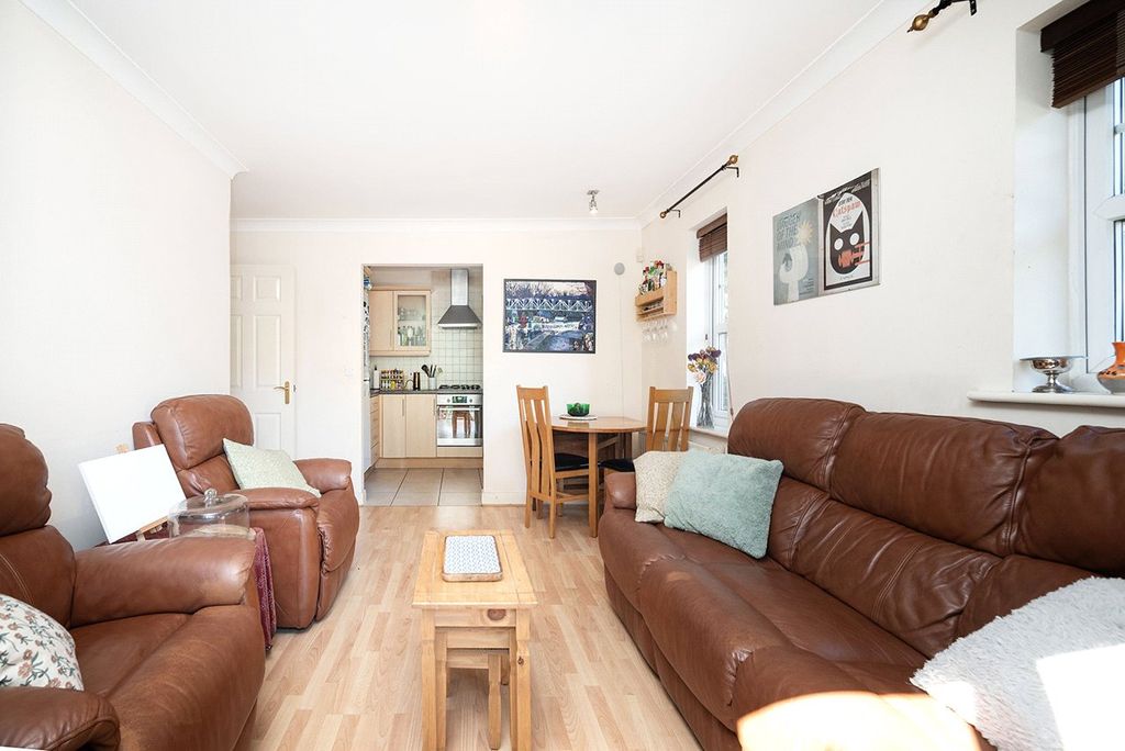 Property photo 3 of 17 Picture No. 21