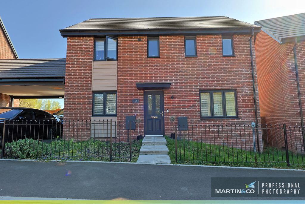 Property photo 2 of 47