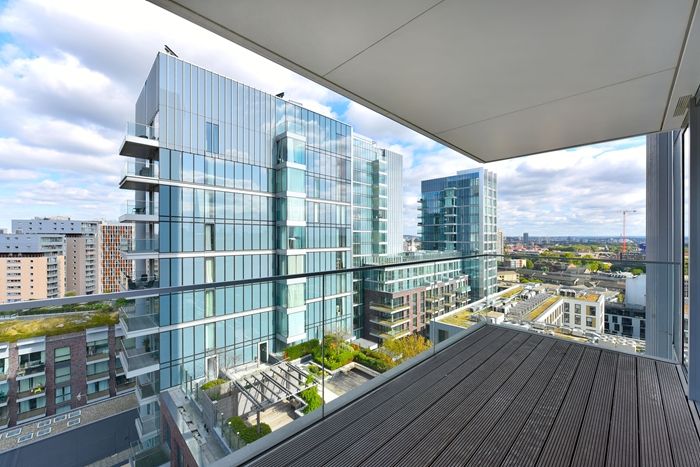 Property photo 3 of 9