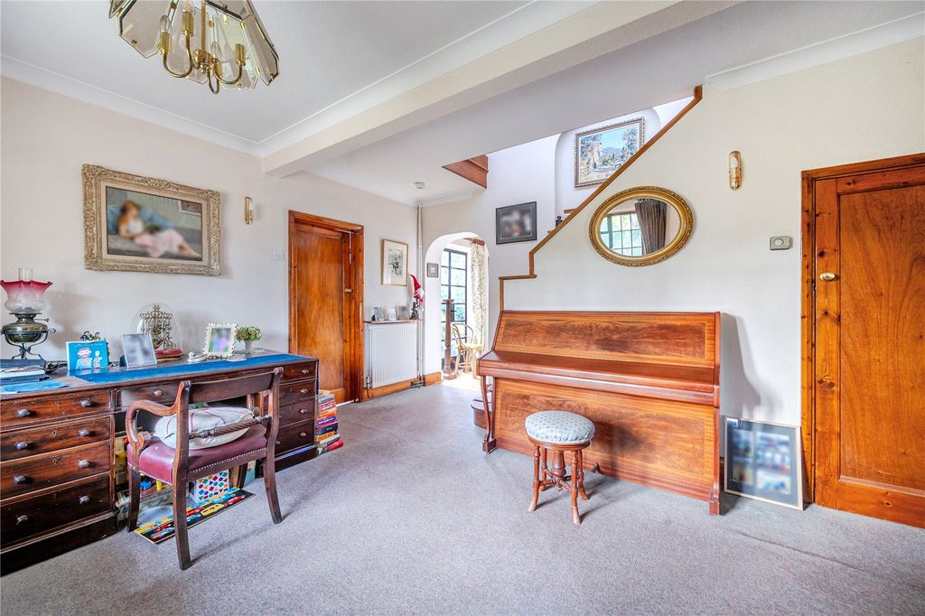 Property photo 3 of 22 Picture No. 39