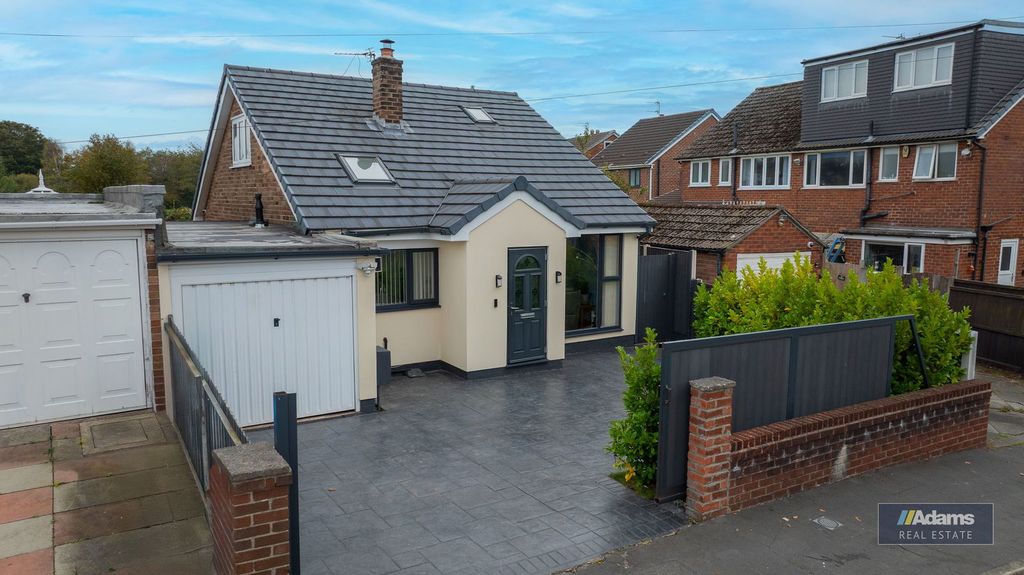 Property photo 1 of 34