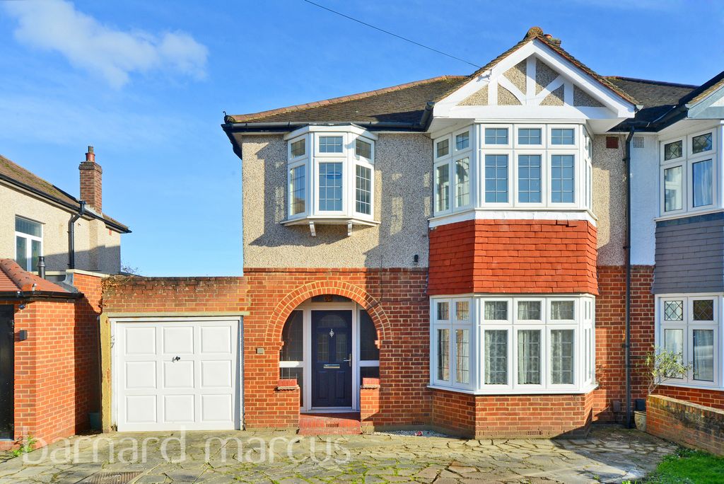 Property photo 1 of 8 Image