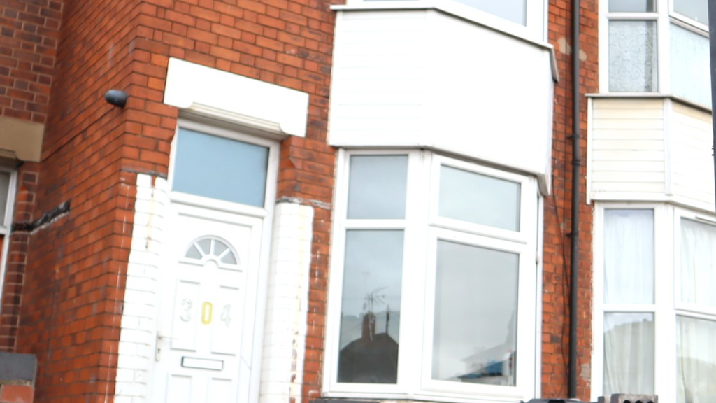 Property photo 1 of 35