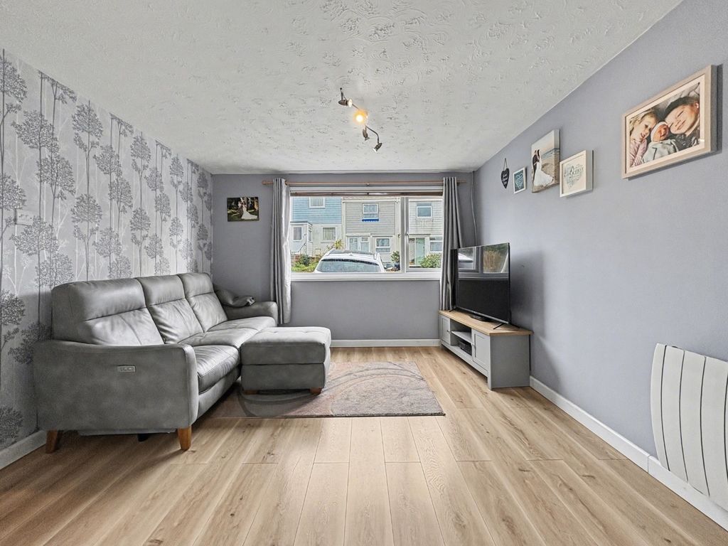 Property photo 3 of 24 48716910