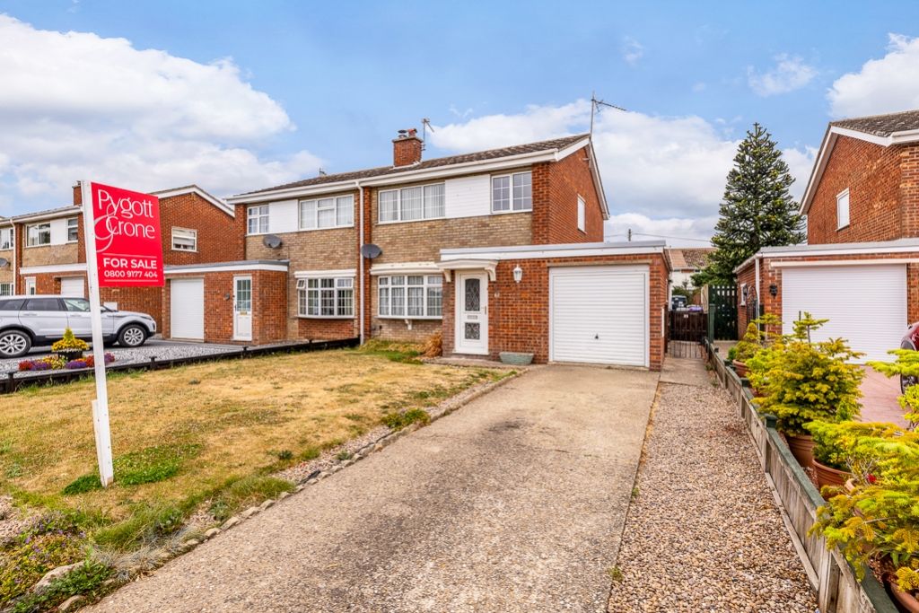 Property photo 2 of 28 61 Bede Crescent (Benington)-6 - Copy