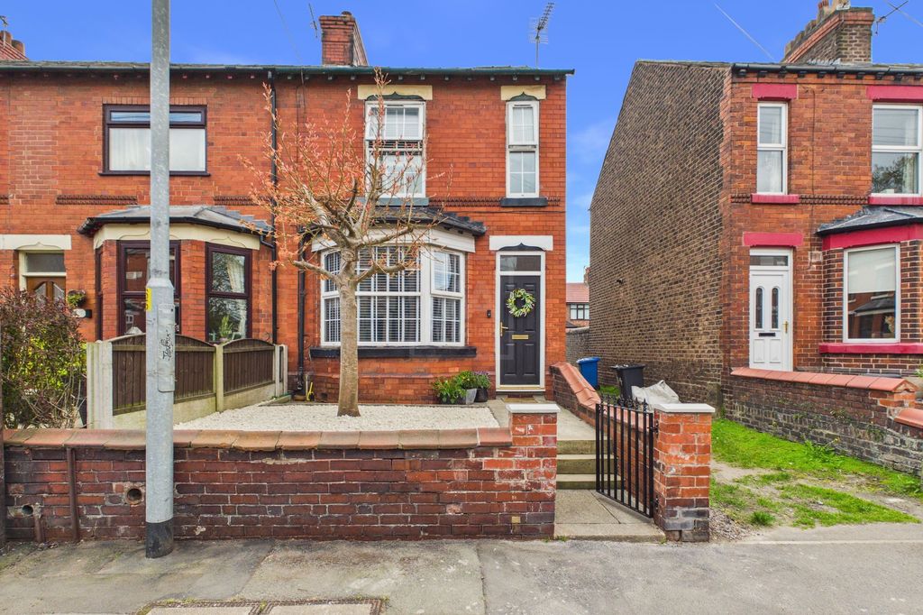 Property photo 1 of 17 Front Exterior