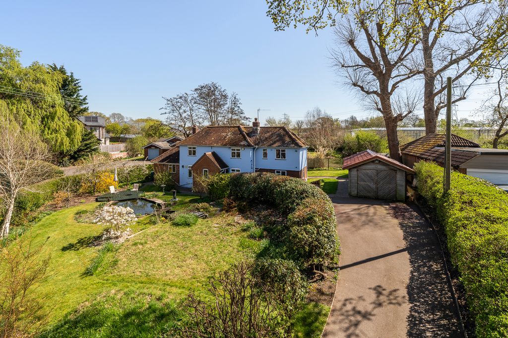 Property photo 1 of 24