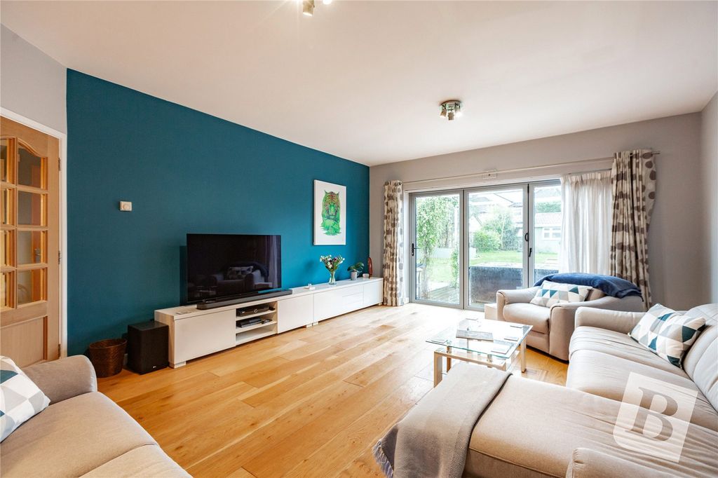 Property photo 2 of 19 Living Room